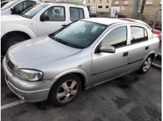 opel astra g berlina del año 2001