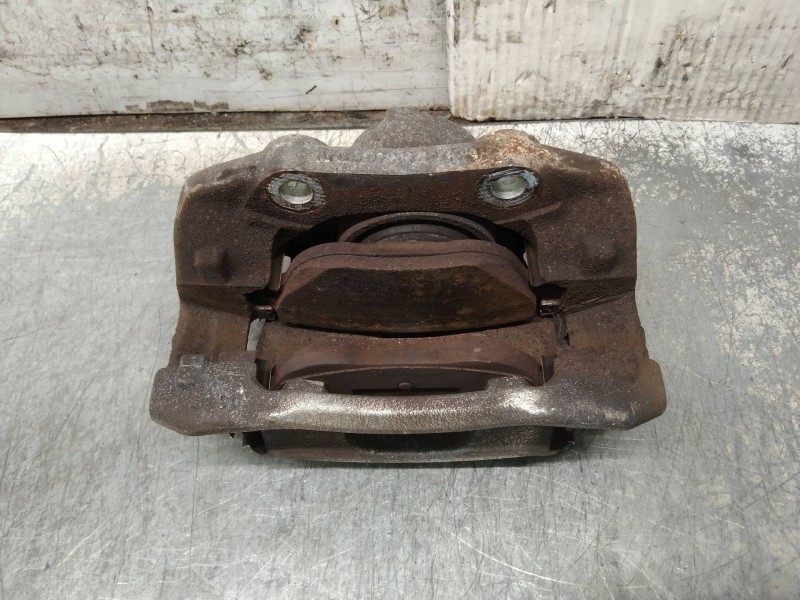 Recambio de pinza freno delantera izquierda para peugeot 2008 (--.2013) allure referencia OEM IAM 9677584680  