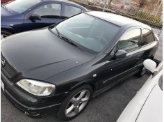 opel astra g berlina del año 2000