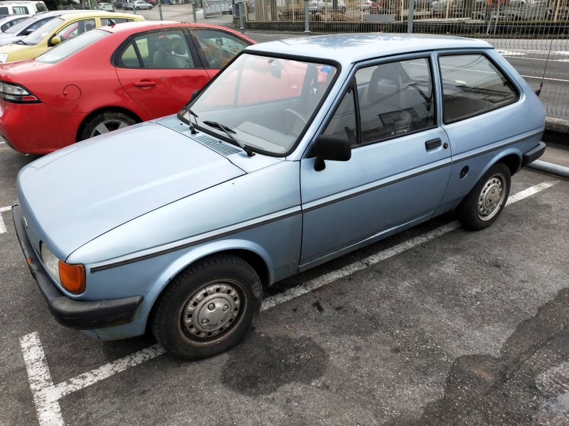 ford fiesta berl./express del año 1983