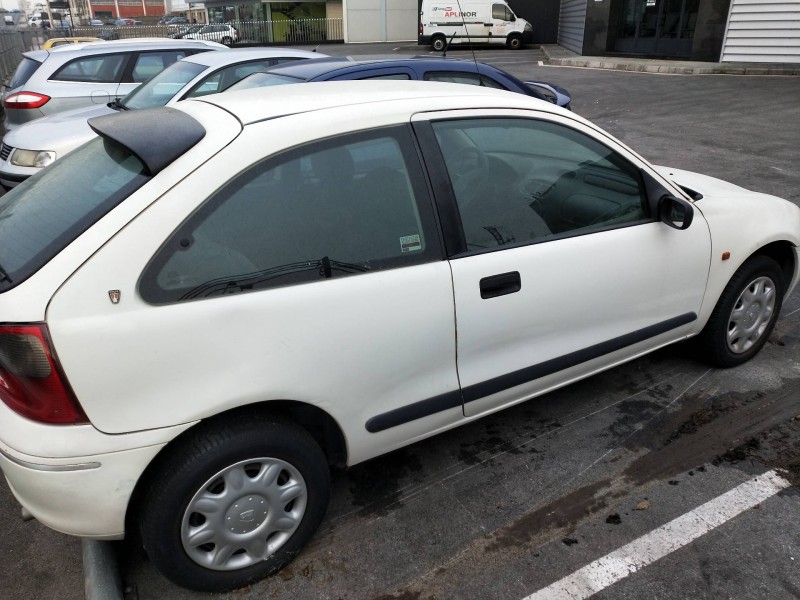 mg rover serie 200 (rf) del año 1999