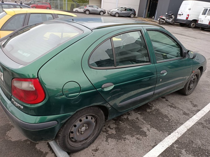 renault megane i fase 2 berlina (ba0) del año 1999