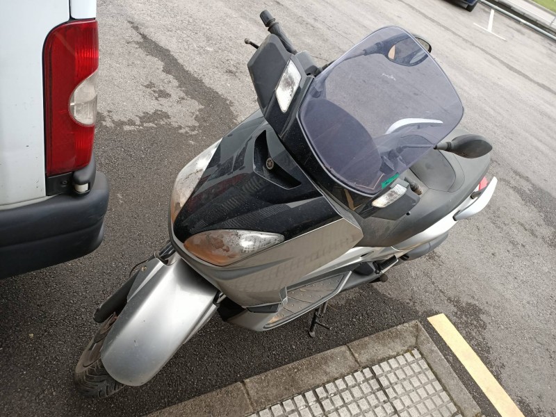 yamaha x-max 125 del año 2006