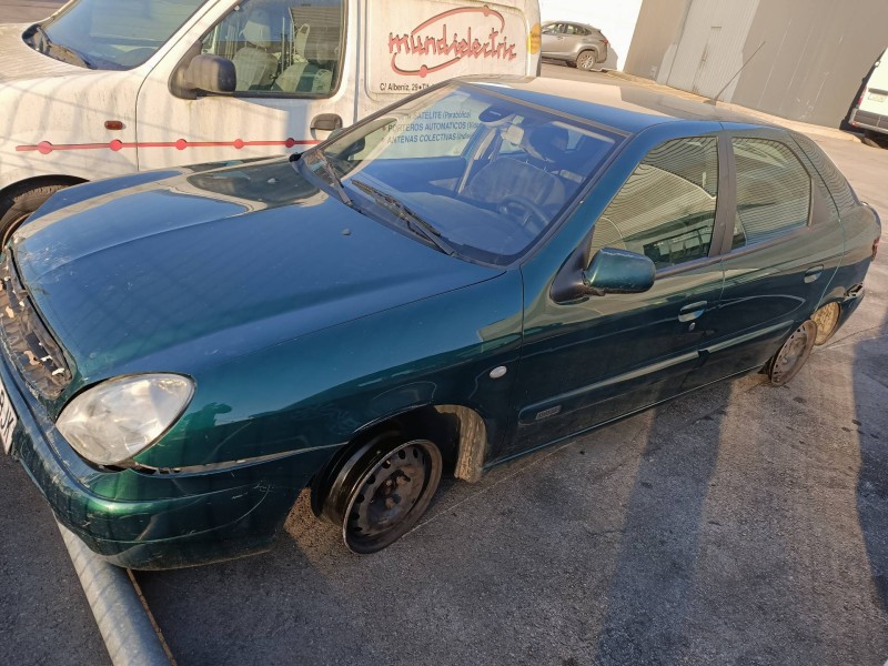 citroen xsara berlina del año 2001