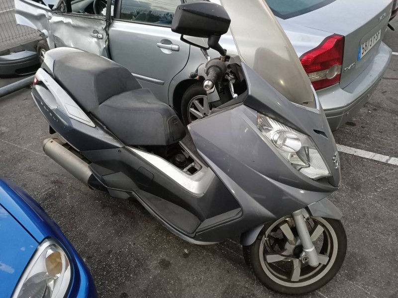 peugeot satelis del año 2006