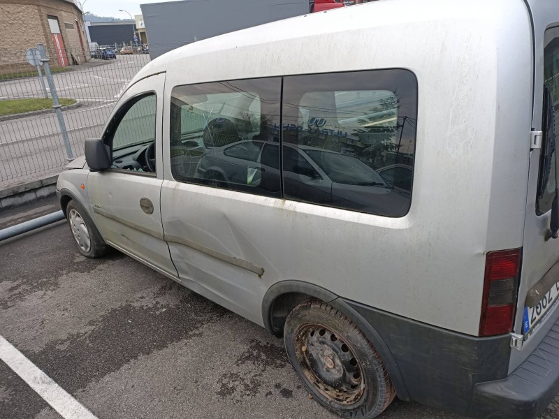 opel combo (corsa c) del año 2002