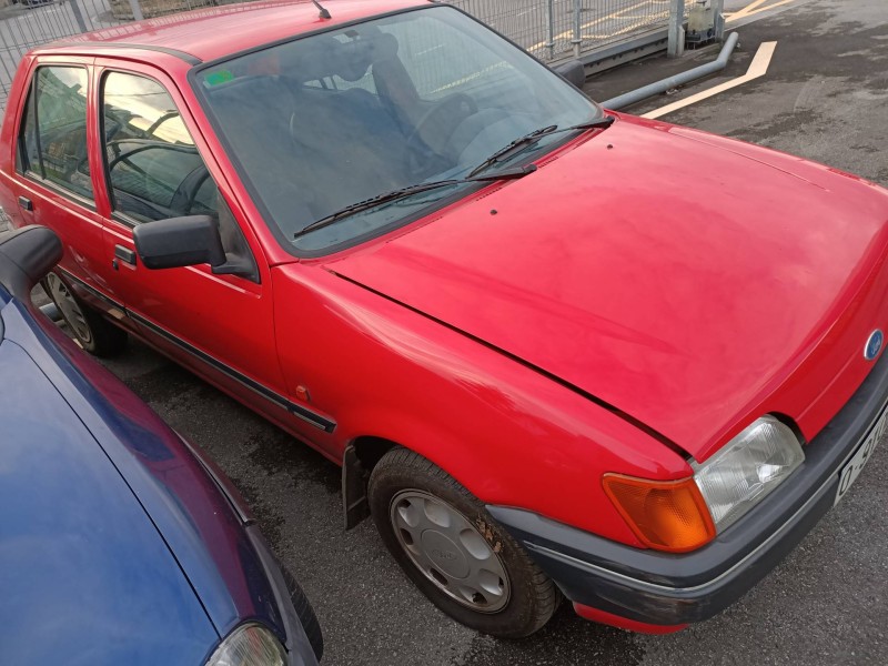 ford fiesta berl./courier del año 1989