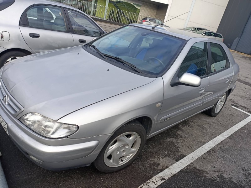 citroen xsara berlina del año 2000