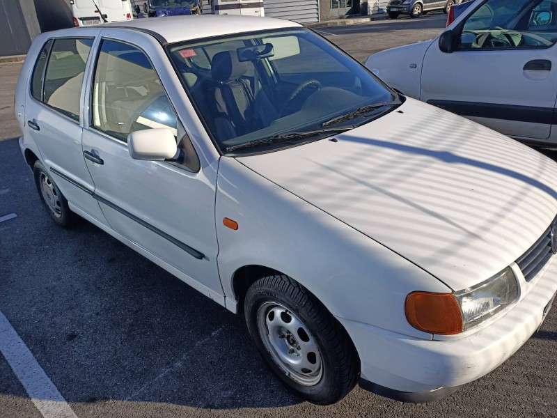 volkswagen polo berlina (6n1) del año 1998