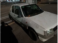 peugeot 205 berlina del año 1998