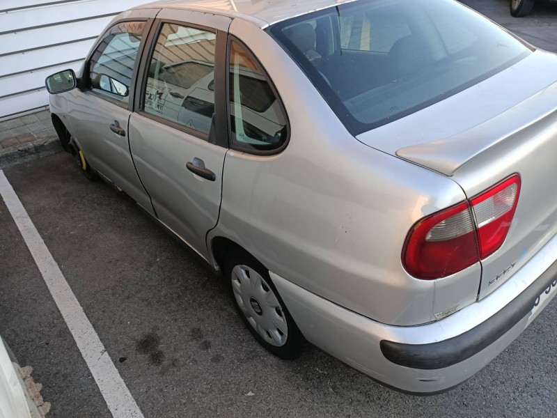 seat cordoba berlina (6k2) del año 1999
