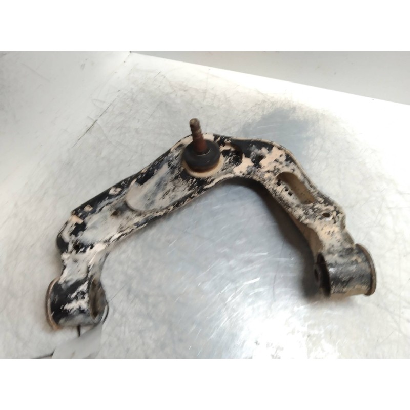 Recambio de brazo suspension superior delantero derecho para nissan navara pick-up (d40m) 2.5 dci diesel cat referencia OEM IAM 