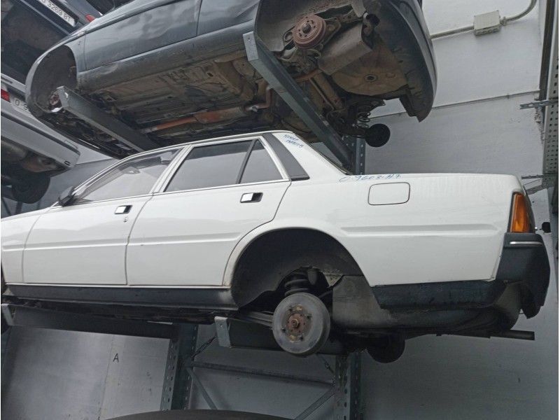 peugeot 505 berlina del año 1985