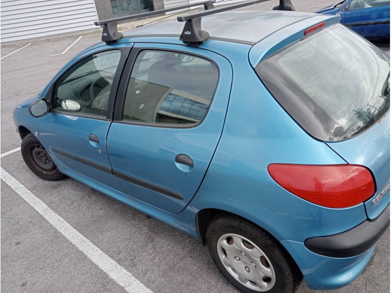 peugeot 206 berlina del año 1999