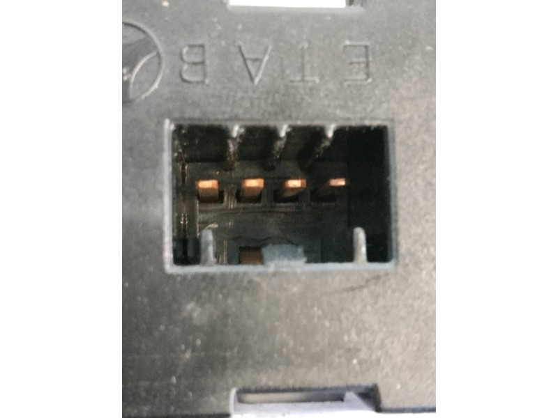 Recambio de pantalla multifuncion para hyundai coupe (rd) 2.0 fx referencia OEM IAM 9451027050  