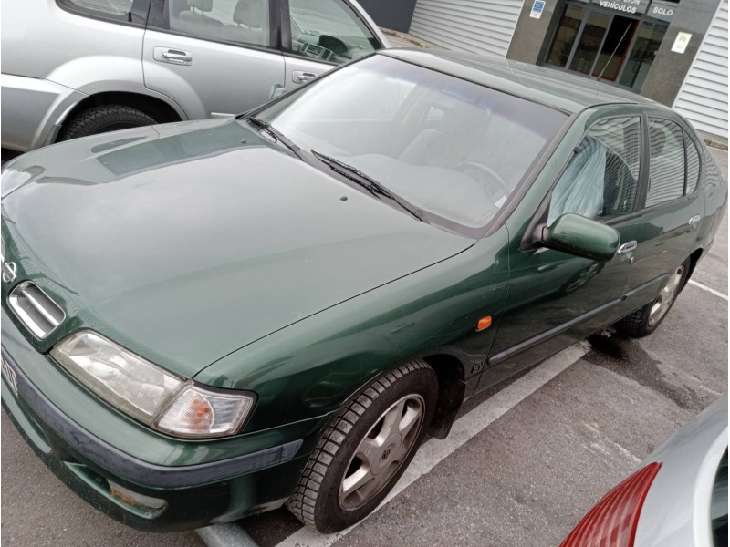 nissan primera berlina (p11) del año 1999