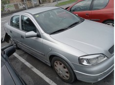 opel astra g berlina del año 1999
