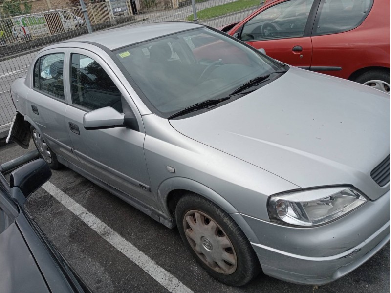 opel astra g berlina del año 1999