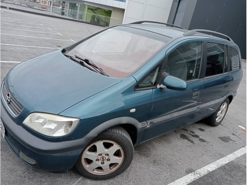 opel zafira a del año 2001