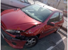 peugeot 206 berlina del año 2000