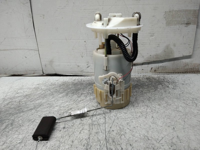 Recambio de bomba combustible para renault megane ii classic berlina confort authentique referencia OEM IAM   