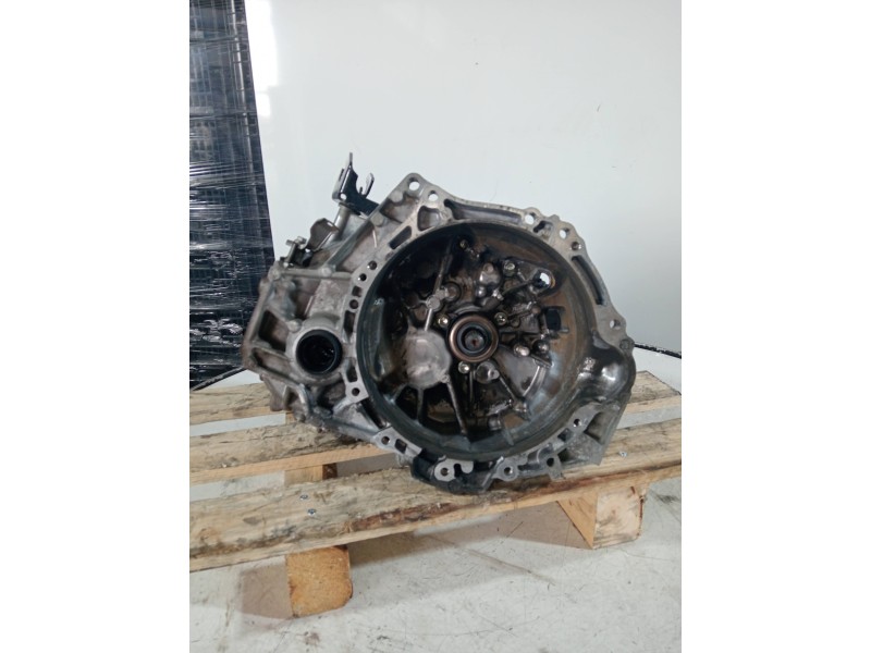Recambio de caja cambios para toyota avensis advance referencia OEM IAM   6V