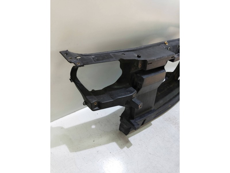 Recambio de panel frontal para volkswagen golf iii berlina (1h1) 1.6 referencia OEM IAM   