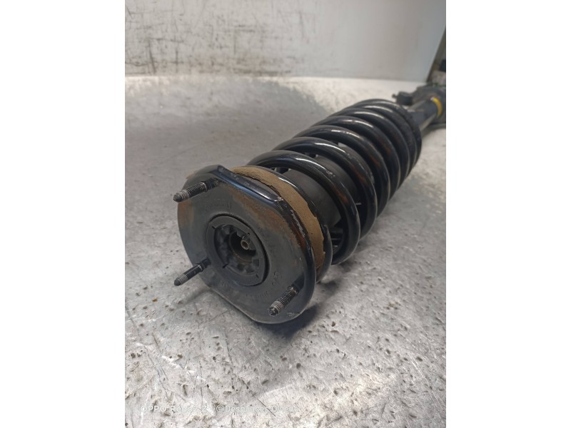 Recambio de amortiguador delantero derecho para mercedes clase m (w164) ml 300 cdi be 4-matic (164.121) referencia OEM IAM   