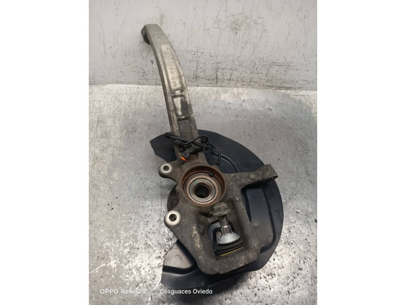 Recambio de mangueta delantera izquierda para mercedes clase m (w164) ml 300 cdi be 4-matic (164.121) referencia OEM IAM   