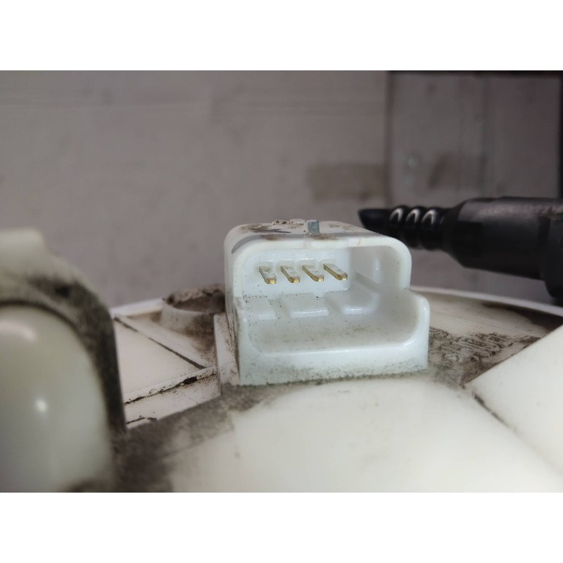 Recambio de bomba combustible para renault megane ii classic berlina confort authentique referencia OEM IAM   