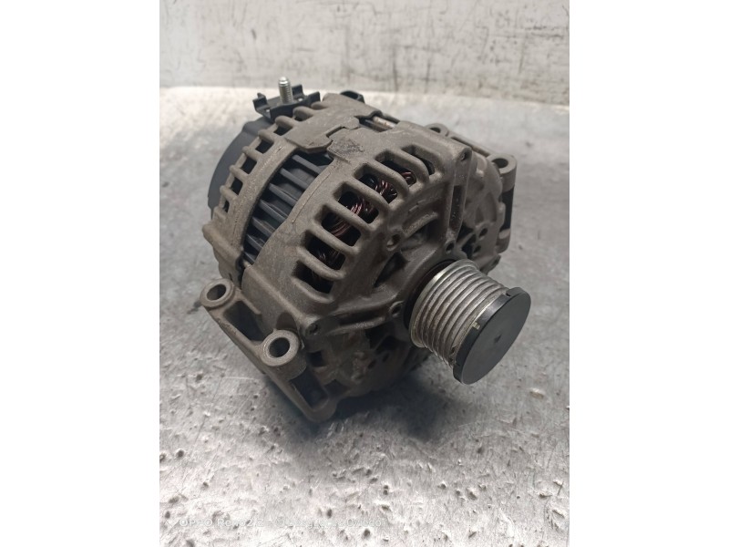 Recambio de alternador para mercedes clase m (w164) ml 300 cdi be 4-matic (164.121) referencia OEM IAM A0141541302 0121813020 