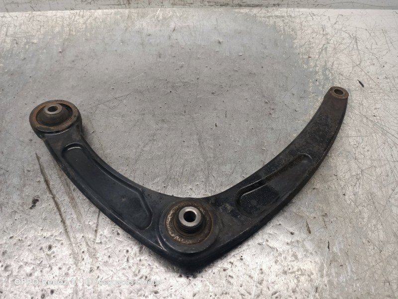 Recambio de brazo suspension inferior delantero derecho para peugeot 307 break/sw (s2) 2.0 16v hdi fap cat (rhr / dw10bted4) ref