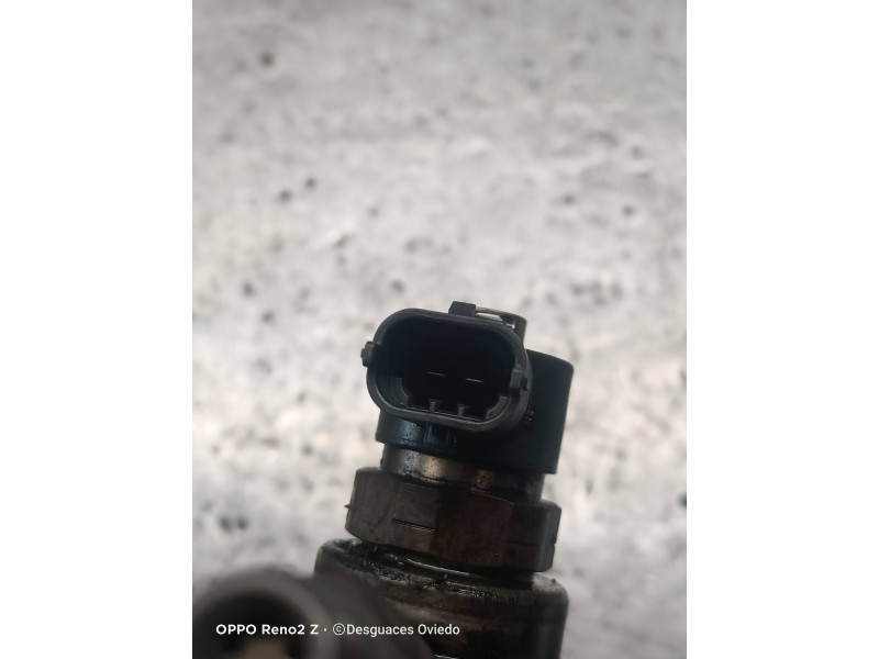 Recambio de inyector para opel astra h caravan cosmo referencia OEM IAM 0445110175 340304129014 8123