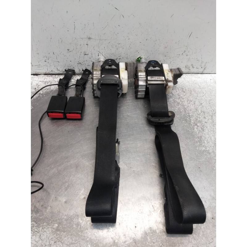 Recambio de juego cinturones delantero para saab 9-3 berlina 1.8 t vector referencia OEM IAM 12796399 220404 4P