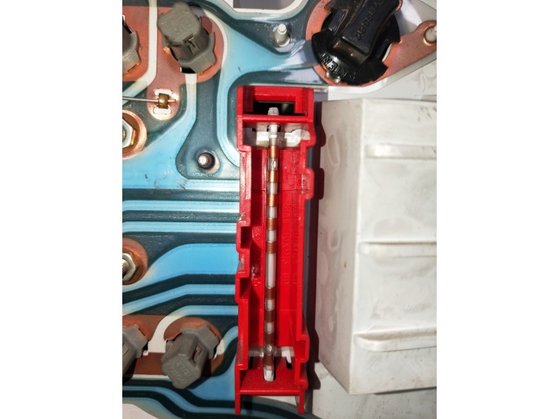 Recambio de cuadro instrumentos para ford orion gl referencia OEM IAM 81AB10841BB  