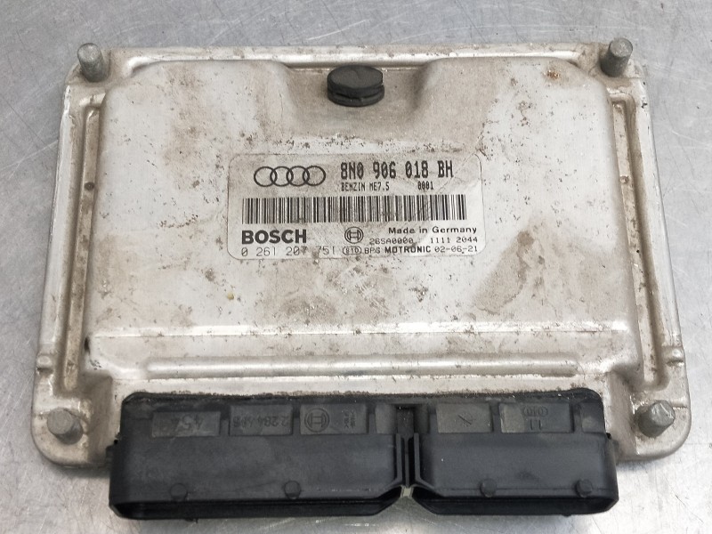 Recambio de centralita motor uce para audi s3 (8l) 1.8 t (165kw) referencia OEM IAM 8N0906018BH 0261207751 