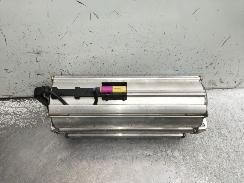 Recambio de airbag delantero derecho para audi s3 (8l) 1.8 t (165kw) referencia OEM IAM VB7J96B1HZF 002FRJ964FGR 