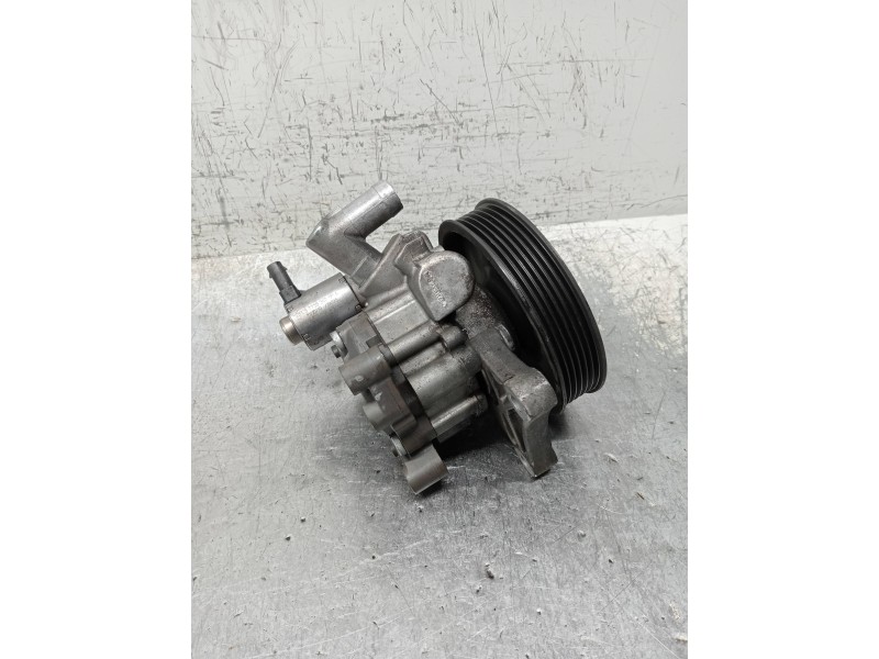 Recambio de bomba direccion para mercedes clase c (w204) lim. c 250 cgi blueefficiency (204.047) referencia OEM IAM 7693955149 A