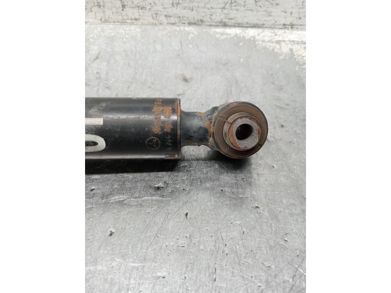 Recambio de amortiguador trasero izquierdo para mercedes clase c (w204) lim. c 250 cgi blueefficiency (204.047) referencia OEM I