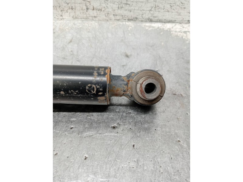 Recambio de amortiguador trasero derecho para mercedes clase c (w204) lim. c 250 cgi blueefficiency (204.047) referencia OEM IAM
