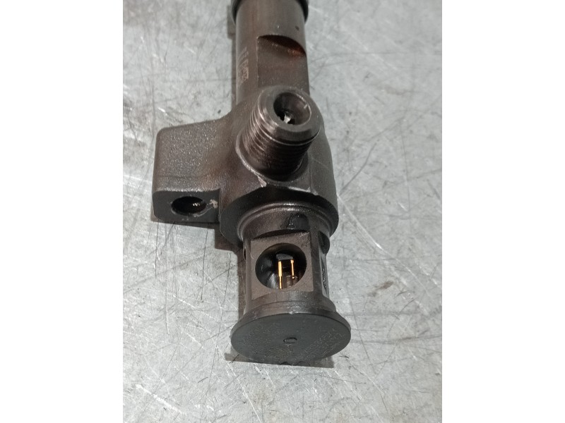 Recambio de inyector para ford c-max 2.0 tdci cat referencia OEM IAM 9674984080 28388960 DELPHI