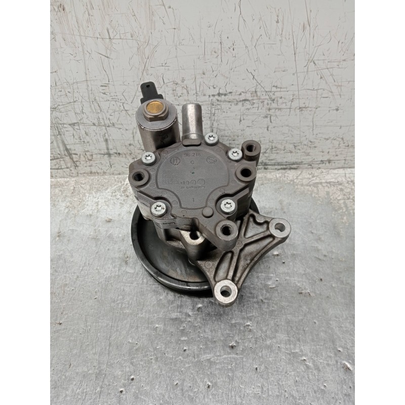Recambio de bomba direccion para mercedes clase c (w204) lim. c 250 cgi blueefficiency (204.047) referencia OEM IAM 7693955149 A