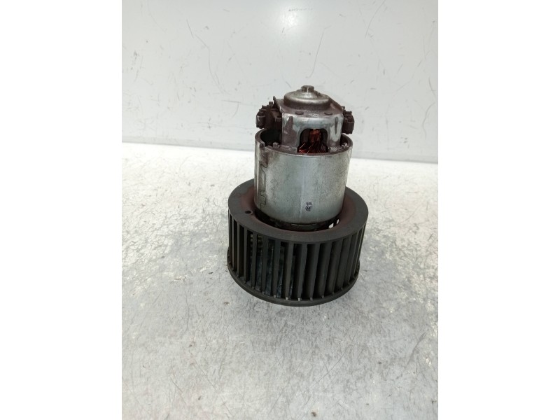 Recambio de motor calefaccion para peugeot 307 break/sw (s2) 2.0 16v hdi fap cat (rhr / dw10bted4) referencia OEM IAM   