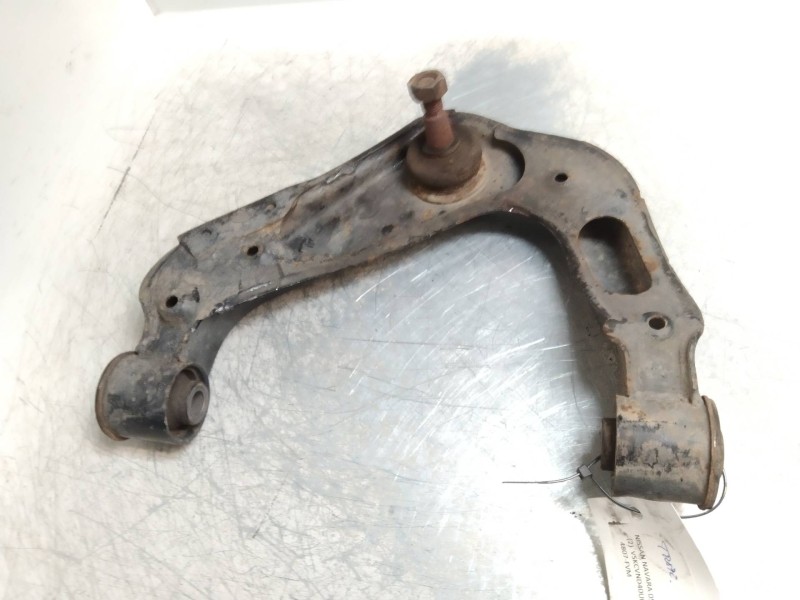 Recambio de brazo suspension superior delantero derecho para nissan navara pick-up (d40m) 2.5 dci diesel cat referencia OEM IAM 