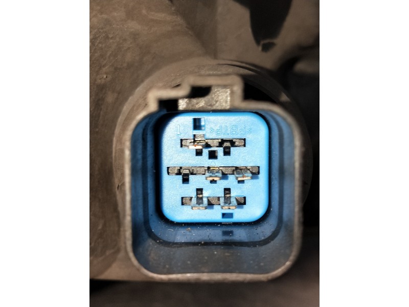 Recambio de faro derecho para ford focus berlina (cak) ambiente referencia OEM IAM   