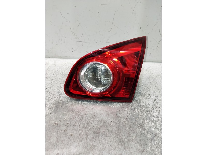 Recambio de piloto trasero derecho interior para nissan qashqai (j10) tekna referencia OEM IAM 89071064  