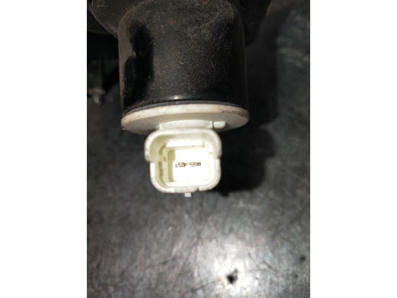 Recambio de piloto trasero derecho interior para nissan qashqai (j10) tekna referencia OEM IAM 89071064  