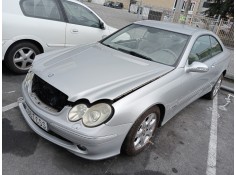 mercedes clase clk (w209) coupe del año 2004