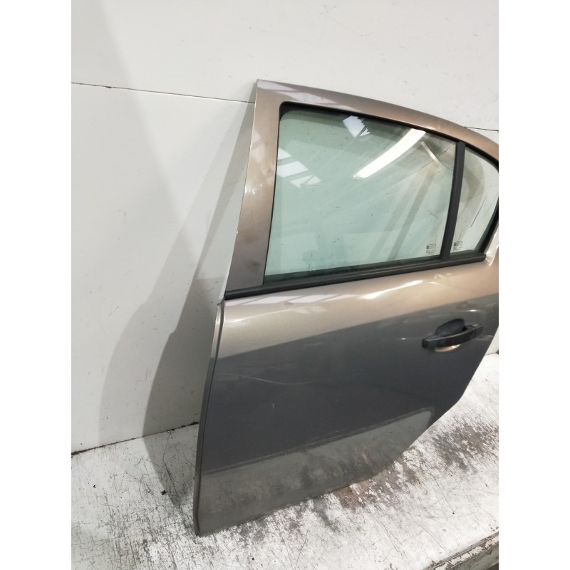Recambio de puerta trasera izquierda para opel corsa d 1.2 cat (a 12 xer / ldc) referencia OEM IAM   5P