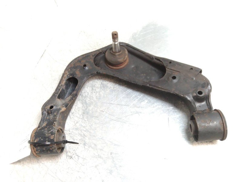 Recambio de brazo suspension superior delantero izquierdo para nissan navara pick-up (d40m) 2.5 dci diesel cat referencia OEM IA